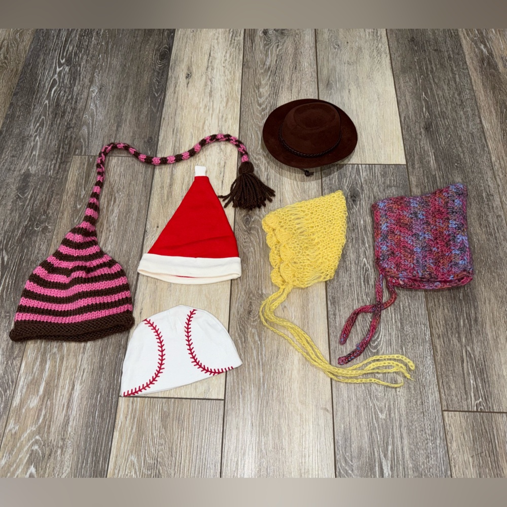 Newborn hats, photography props